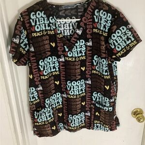 Wear for Care good vibes only scrub top size medium